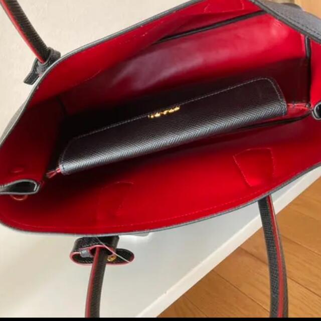 PRADA(プラダ)のKorinさま専用【美品‼️】プラダ　サフィアーノ　キュイール レディースのバッグ(ハンドバッグ)の商品写真