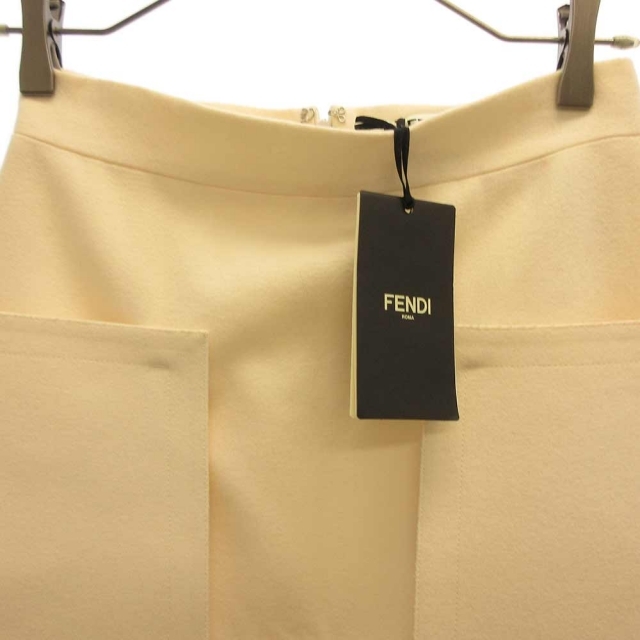 ・コンディ FENDI - FENDI フェンディ ロングスカートの通販 by BRINGラクマ店|フェンディならラクマ ニスカート