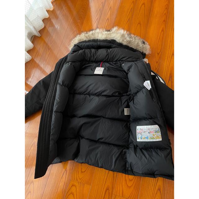 MONCLER(モンクレール)の国内正規　モンクレール リアルファーダウン　ミドル丈　黒　サイズ1 美品 メンズのジャケット/アウター(ダウンジャケット)の商品写真