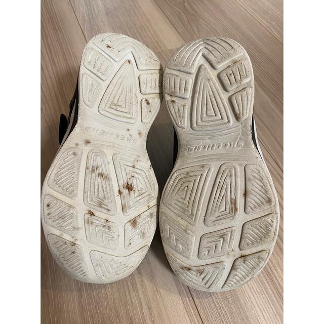 SKECHERS(スケッチャーズ)の子供スニーカー18センチ キッズ/ベビー/マタニティのキッズ靴/シューズ(15cm~)(スニーカー)の商品写真