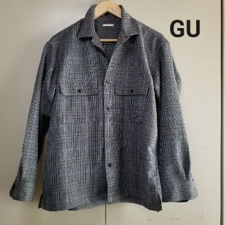 ジーユー(GU)のGU　チェックオーバーシャツ　メンズ(シャツ)