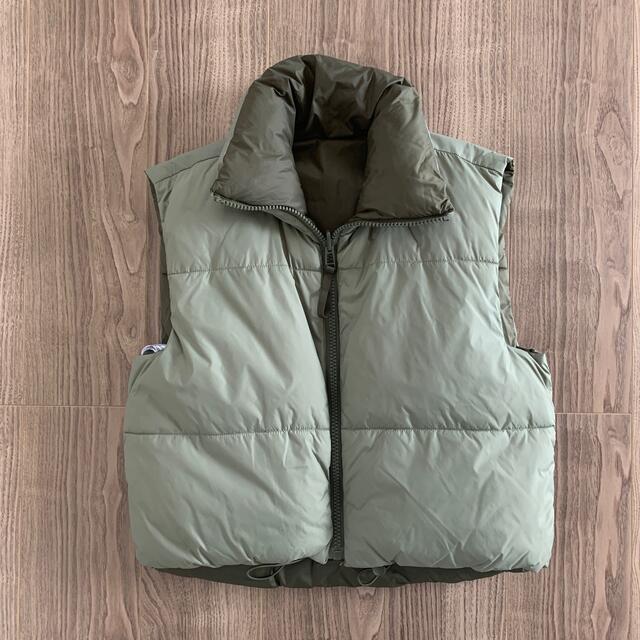 ZARA - 美品 ZARA リバーシブル ダウンベスト ショート丈の通販 by R