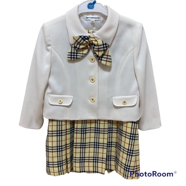 女の子 フォーマルスーツ　130 キッズ/ベビー/マタニティのキッズ服女の子用(90cm~)(ドレス/フォーマル)の商品写真