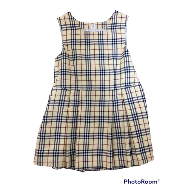女の子 フォーマルスーツ　130 キッズ/ベビー/マタニティのキッズ服女の子用(90cm~)(ドレス/フォーマル)の商品写真