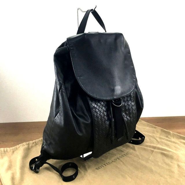 美品 BOTTEGAVENETA バックパック ブラック ラムスキン 31