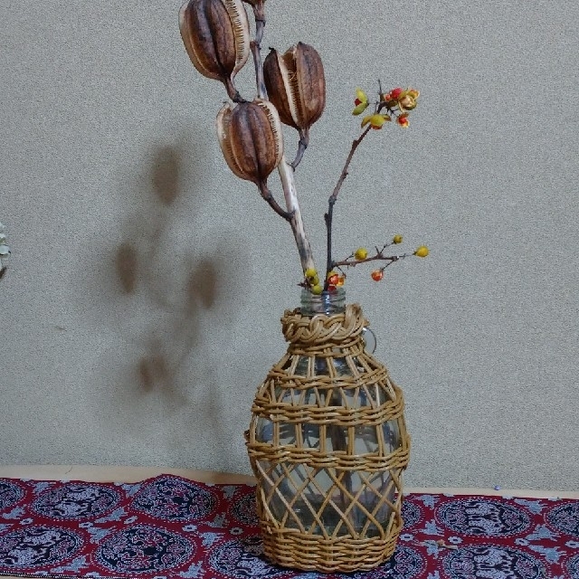 籐で飾った花瓶 ハンドメイドのフラワー/ガーデン(その他)の商品写真