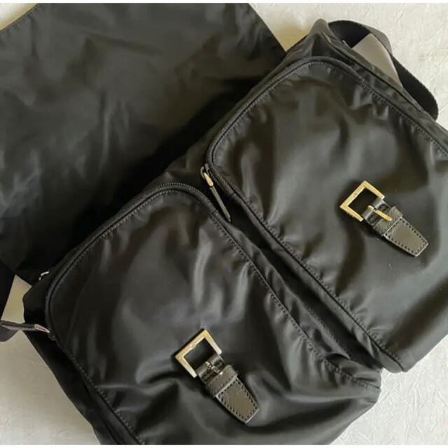 PRADA プラダ ショルダーバッグ ナイロン PRADA プラダ ショルダーバッグ ナイロン