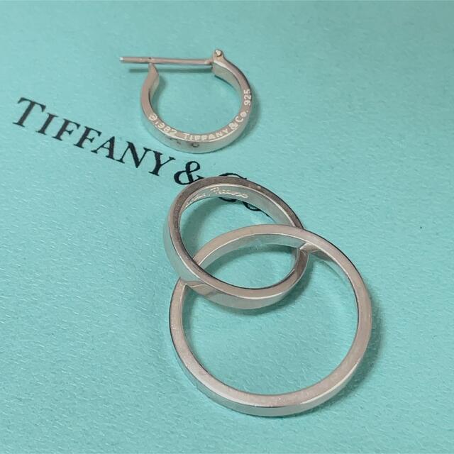 得価最安値 Tiffany 希少廃盤TIFFANY&Co. ティファニー3連ピアスの通販