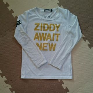 ジディー(ZIDDY)のZIDDY ロングＴシャツ(Tシャツ/カットソー)