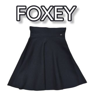 フォクシー(FOXEY)の【高級感】FOXEY フォクシー フレアスカート  ブラック 秋冬 素材 40(ひざ丈スカート)