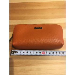 フルラ(Furla)のフルラ　ポーチ中古　正規品最終値下げ(ポーチ)