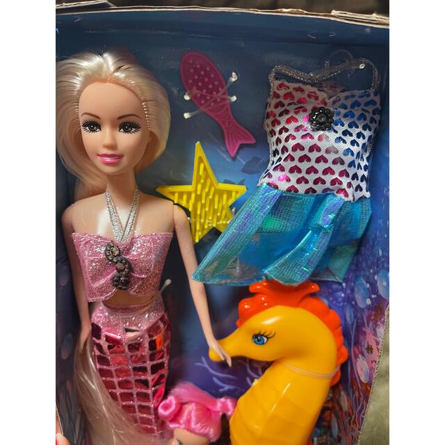 【日本未発売】マーメイド　Barbie 人魚　バービー人形　新品未使用