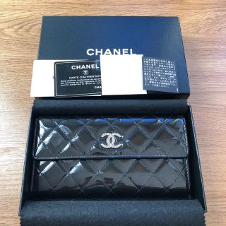 シャネル(CHANEL)のCHANEL  エナメル長財布(財布)