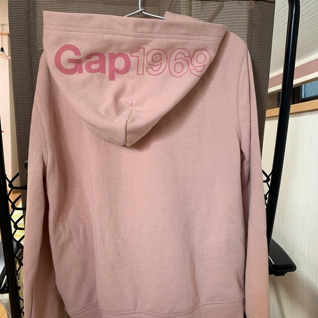 GAP Kids(ギャップキッズ)のみーちゃん様専用GAP KIDS  ジアップパーカー サイズ130 キッズ/ベビー/マタニティのキッズ服女の子用(90cm~)(ジャケット/上着)の商品写真