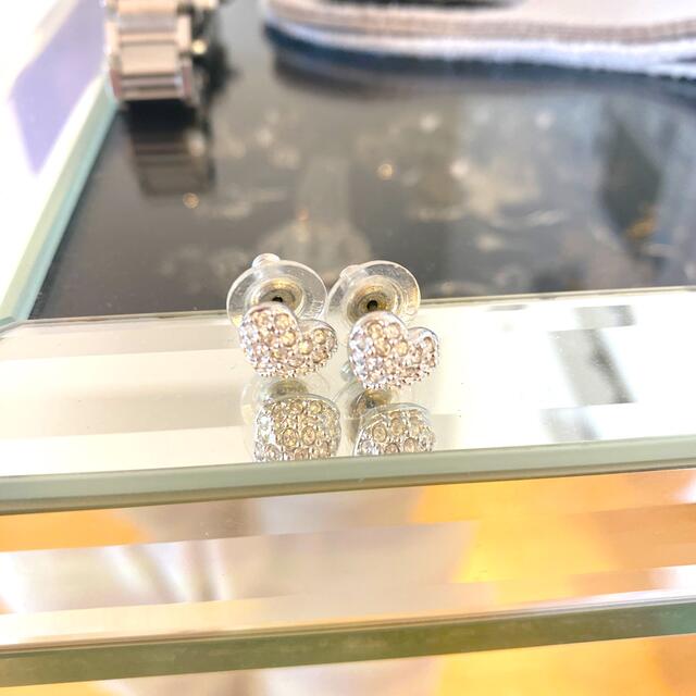 SWAROVSKI(スワロフスキー)のスワロフスキー　ハート　ピアス レディースのアクセサリー(ピアス)の商品写真