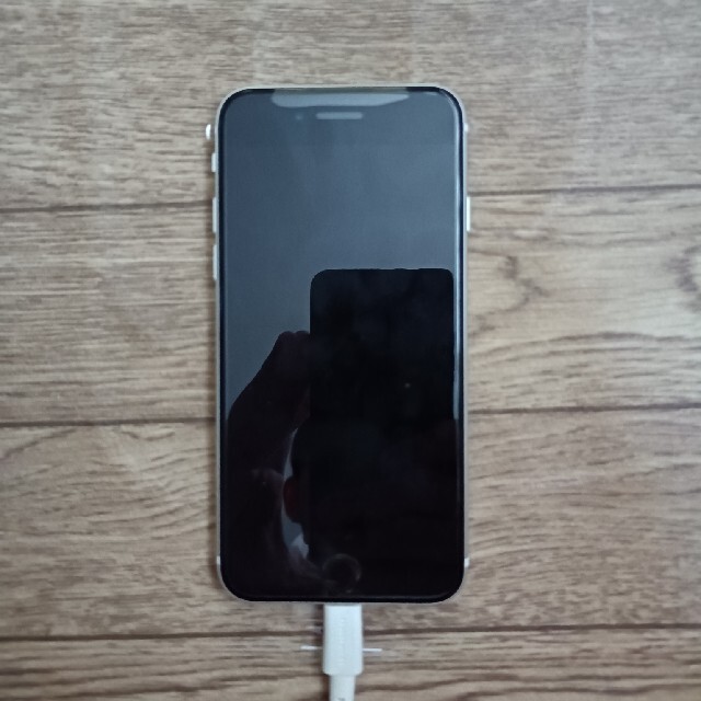 iPhone SE 2 第2世代 64GB SIMフリー - スマートフォン本体