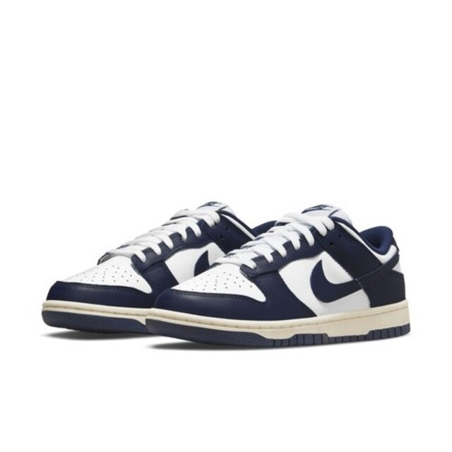 NIKE(ナイキ)の28.5 NIKE WMNS DUNK LOW Vintage Navy レディースの靴/シューズ(スニーカー)の商品写真