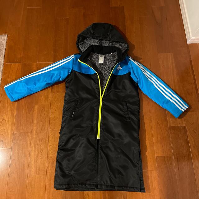 adidas(アディダス)のadidas ベンチコート130 キッズ/ベビー/マタニティのキッズ服男の子用(90cm~)(コート)の商品写真