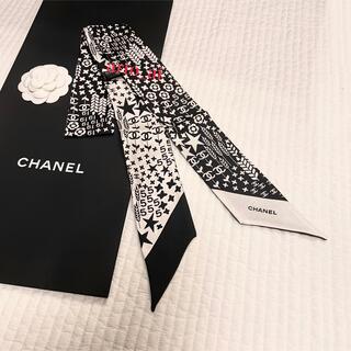 シャネル ヘアバンド バンダナ スカーフ レディース の通販 84点 Chanelのレディースを買うならラクマ