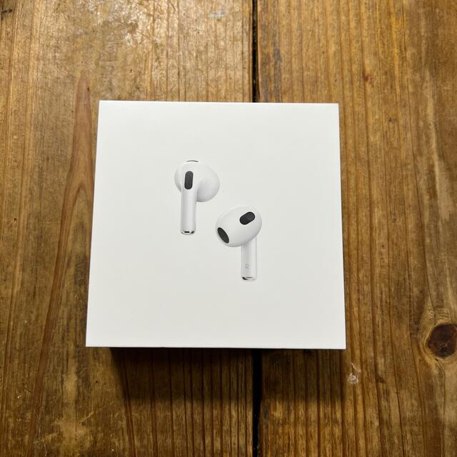 AirPods MME73J/A 第3世代 AirPods3 新品未開封のサムネイル