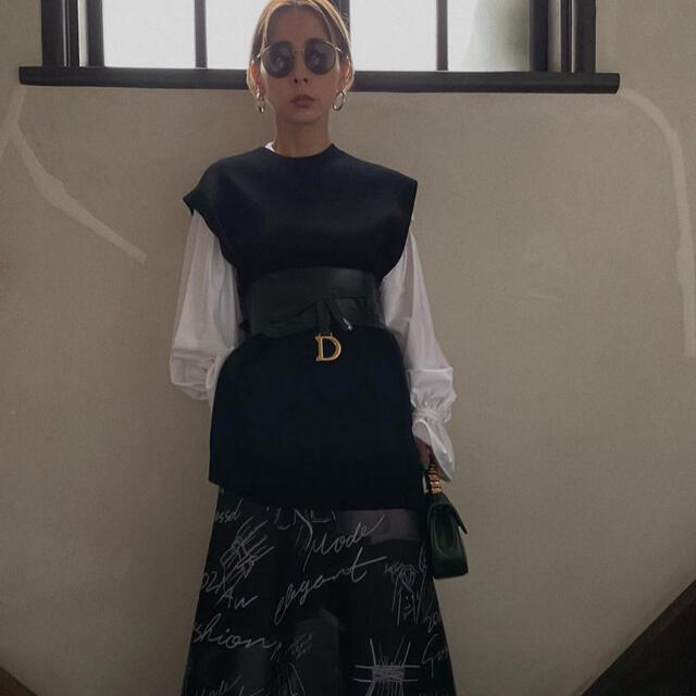 UND JULIA FAKE LEATHER SKETCH SKIRT - ruizvillandiego.com