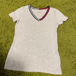 トミーヒルフィガー(TOMMY HILFIGER)のTOMMY HILFIGER トミー　Tシャツ(Tシャツ(半袖/袖なし))