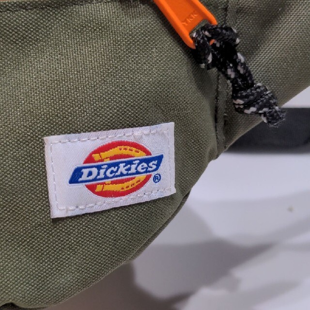 Dickies(ディッキーズ)のDickies キッズ ボディバッグ キッズ/ベビー/マタニティのこども用バッグ(その他)の商品写真