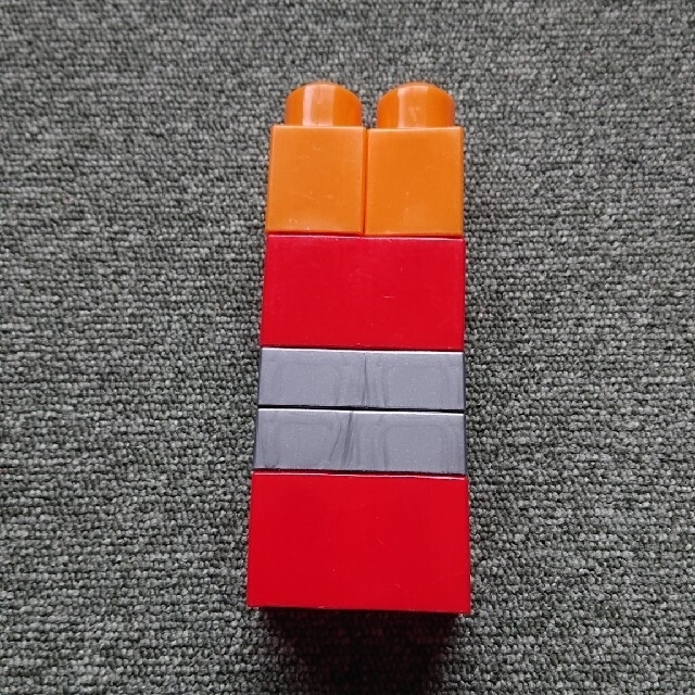 メガブロックス   6ピース キッズ/ベビー/マタニティのおもちゃ(積み木/ブロック)の商品写真