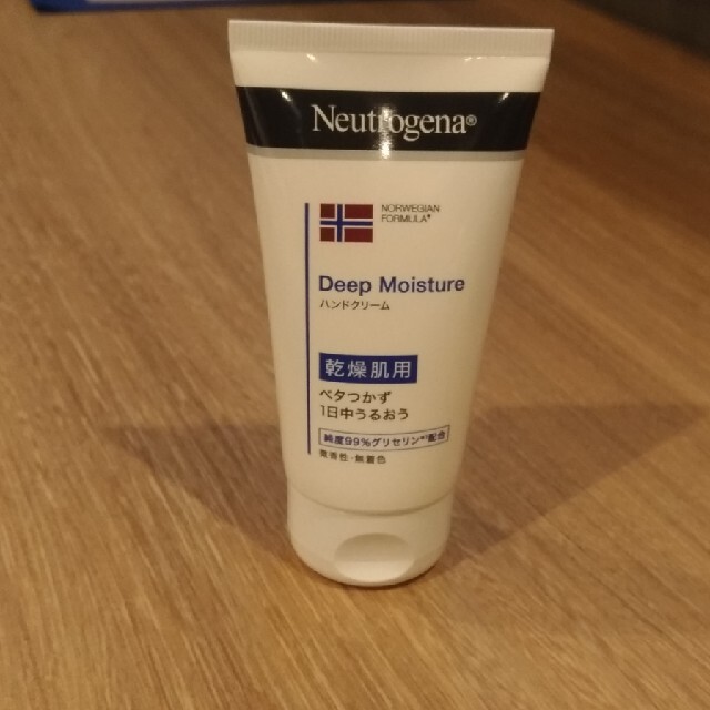 Neutrogena(ニュートロジーナ)のニュートロジーナ ディープモイスチャー ハンドクリーム 乾燥肌用 微香性75m コスメ/美容のボディケア(ハンドクリーム)の商品写真