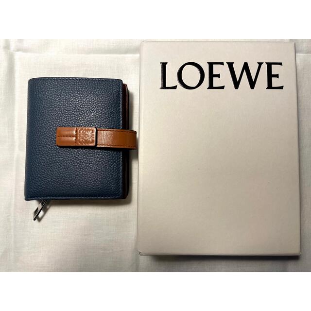 LOEWE財布-