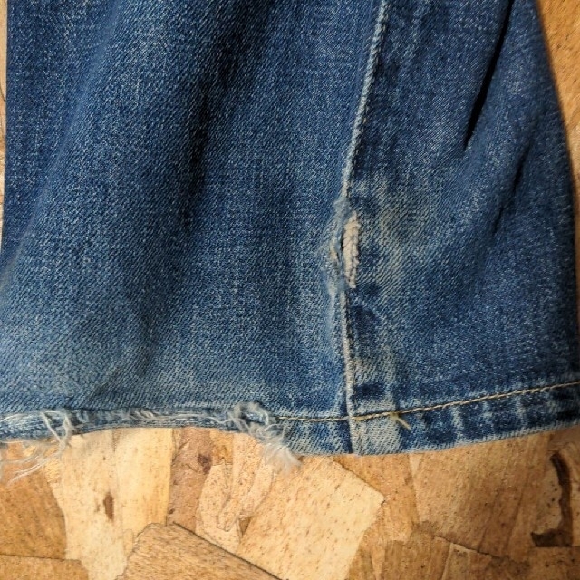 Levi's(リーバイス)のLevi's リーバイス W30 503BXX 革パッチ BIGE セルヴィッチ メンズのパンツ(デニム/ジーンズ)の商品写真