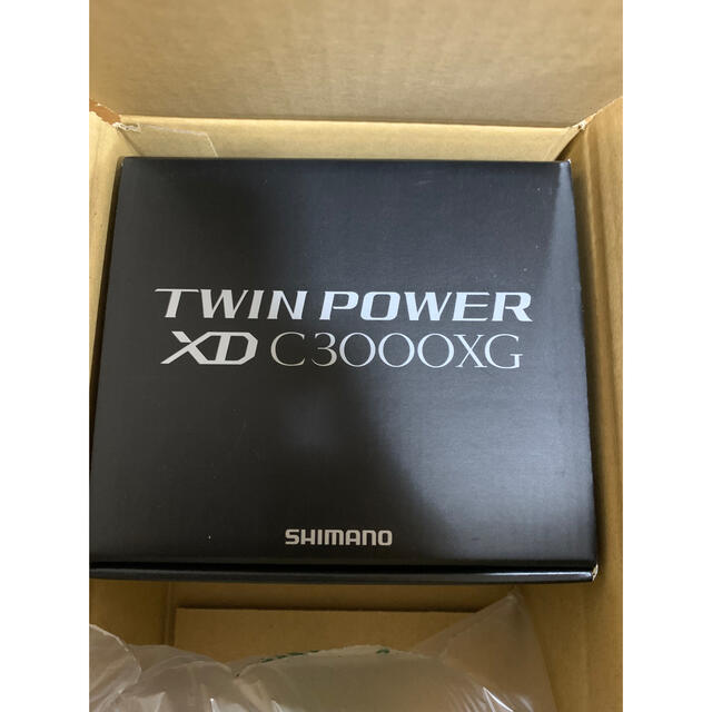 シマノ21ツインパワーXD C3000XG新品未使用