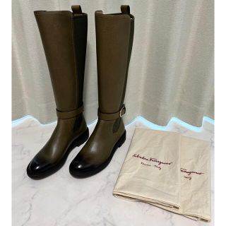 フェラガモ(Ferragamo)のFERRAGAMO♡フェラガモ♡ロングブーツ♡ブーツ(ブーツ)