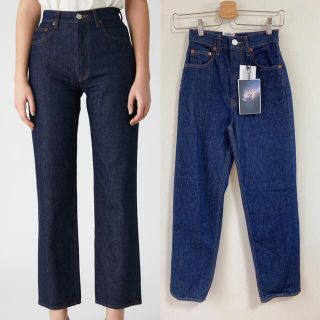 マウジー(moussy)の新品　MOUSSY  PLAIN JEANS STRAIGHT スライ イエナ(デニム/ジーンズ)