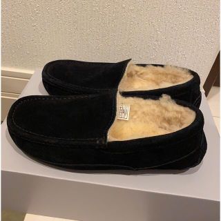 アグ(UGG)のAGG モカシン スリッポン シューズ フラットシューズ ムートン(スニーカー)