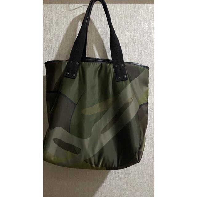 sacai×KAWS TOTEBAG ラージサイズ 1