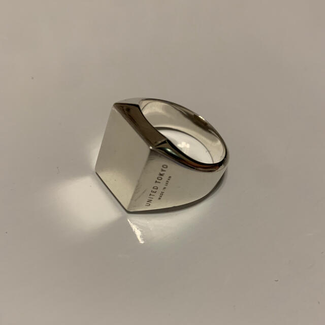 UNITED TOKYO    ユナイテッドトウキョウ　指輪　21号 メンズのアクセサリー(リング(指輪))の商品写真