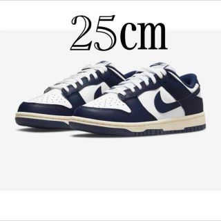 ナイキ(NIKE)のNike WMNS Dunk Low "Vintage Navy" 25㎝(スニーカー)