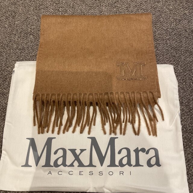 Max Mara(マックスマーラ)のMAXMARA マックスマーラ ピュア キャメル ストール レディースのファッション小物(マフラー/ショール)の商品写真