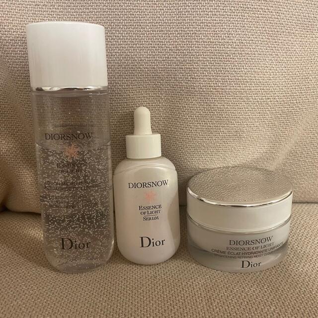 Dior(ディオール)のディオールスノーセット コスメ/美容のスキンケア/基礎化粧品(化粧水/ローション)の商品写真