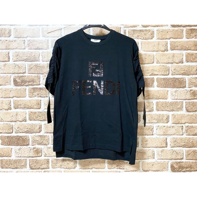 FENDI フェンディ　半袖　ロゴ　Tシャツ