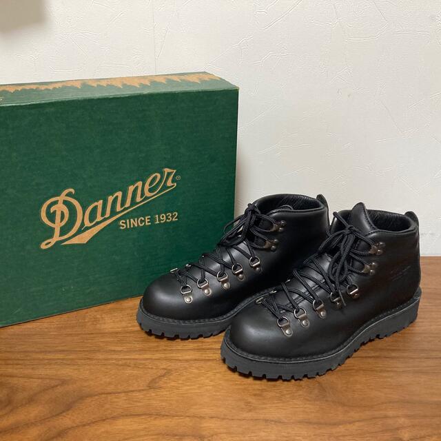 ファッションデザイナー 美品 Danner ダナー マウンテンライト 31520 US8.5 EE 黒 ブーツ