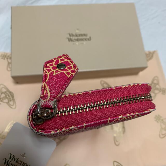 Vivienne Westwood(ヴィヴィアンウエストウッド)のヴィヴィアンウエストウッド　長財布　オーブ柄　難あり レディースのファッション小物(財布)の商品写真