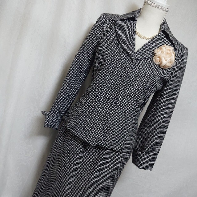 美品 Schwrzwarld 格子柄ツイードスカートスーツ セットアップ 9号の通販 By Swan1005 S Shop ラクマ 美品 Schwrzwarld 格子柄ツイードスカートスーツ セットアップ 9号の通販 By Swan1005 S Shop ラクマ