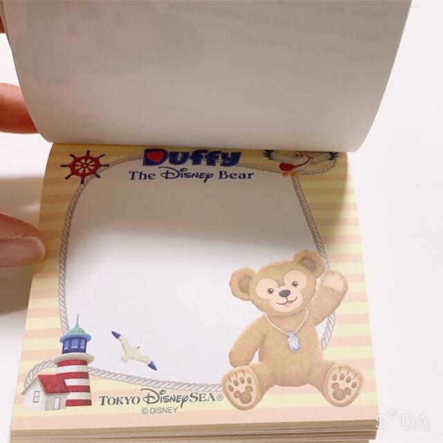 Disney(ディズニー)の【ダッフィー】メモ帳　Disney エンタメ/ホビーのおもちゃ/ぬいぐるみ(キャラクターグッズ)の商品写真