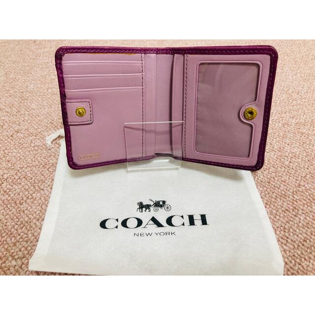 COACH(コーチ)の美品☆COACHコーチ☆   ミニ財布　2つ折り　袋付き レディースのファッション小物(財布)の商品写真