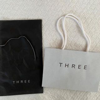 スリー(THREE)のthree ショップ袋　紙袋(ショップ袋)