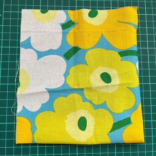 マリメッコ(marimekko)のマリメッコ  ハギレ(生地/糸)