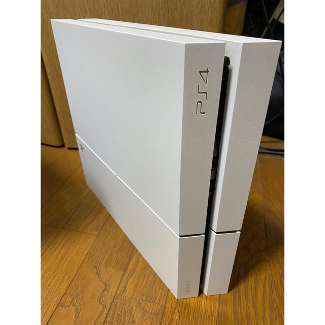 SONY PlayStation4 本体 CUH-1100AB02 エンタメ/ホビーのゲームソフト/ゲーム機本体(家庭用ゲーム機本体)の商品写真