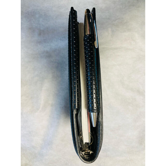 IL BISONTE - ほぼ新品⭐️ASHFORD アシュフォード 本革 多機能 HB×WA5